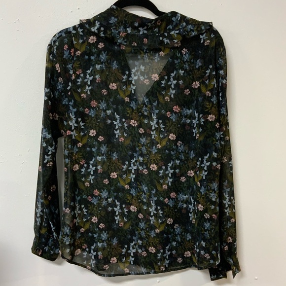 CABI SHEER TOP - Picture 2 of 2